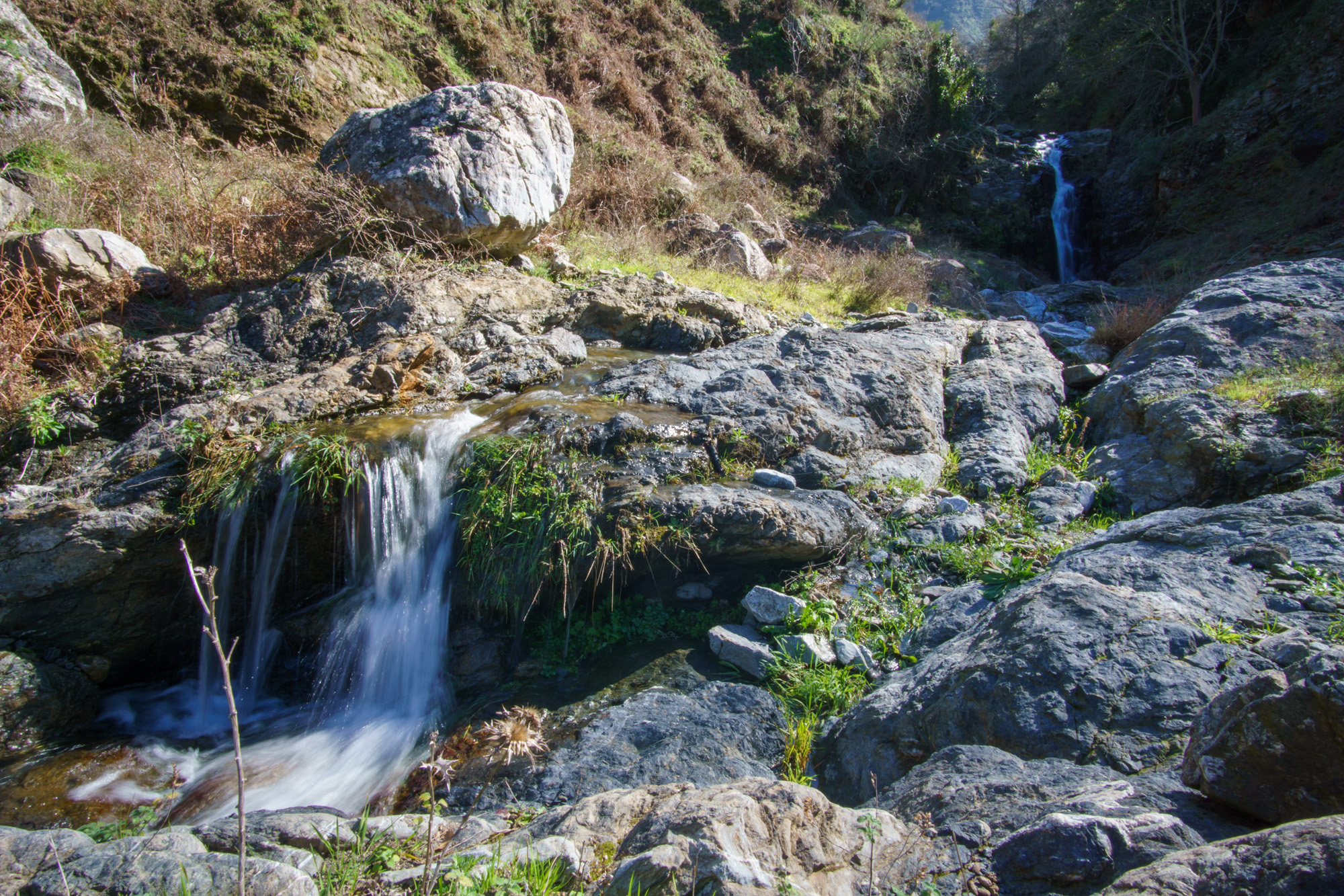 Cascata Laddara e Rocca Timogna